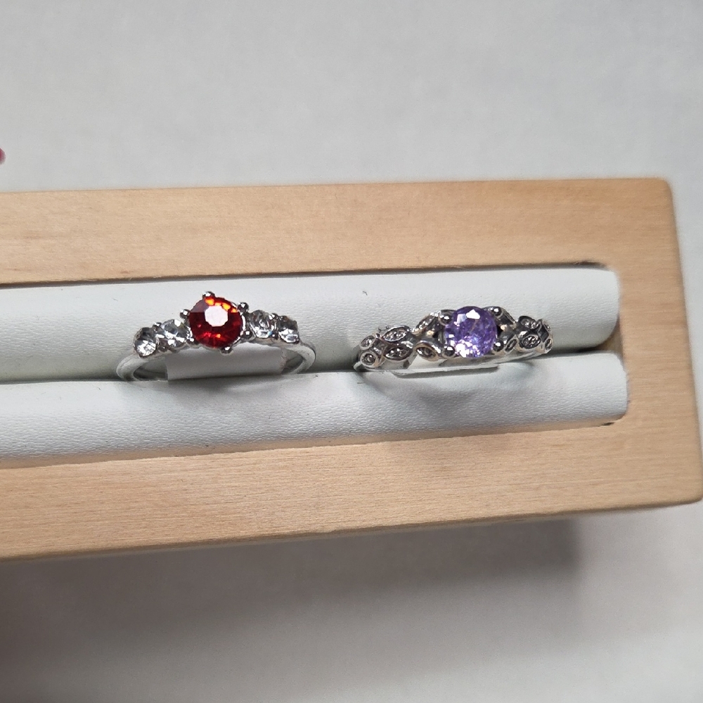 Lot of 2 Fashion Rings Dainty Purple Red Silver Tone Elegant Rings Crystal Sz 8